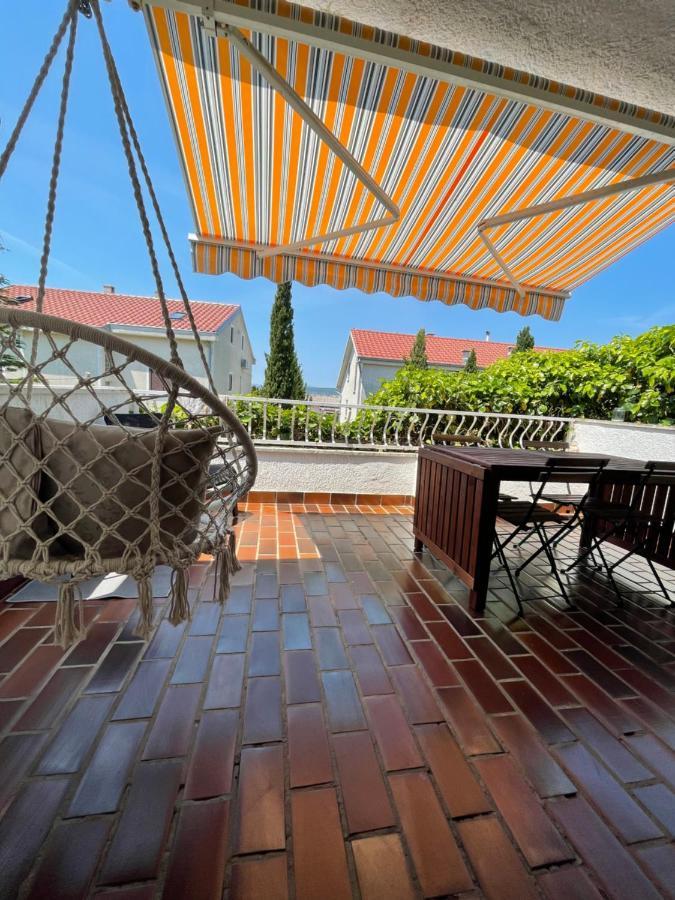 Summer Home Natali Punat Exterior photo